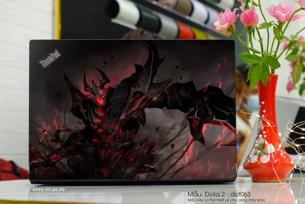 lenovo-thinkpad-dota-2-dot063