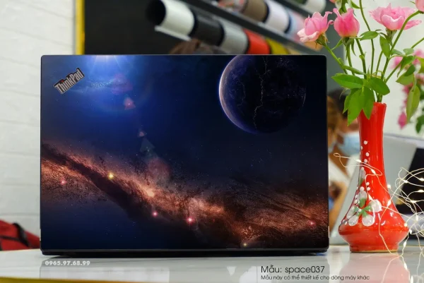 lenovo-thinkpad-khong-gian-space037