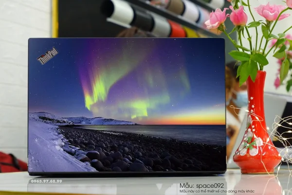 lenovo-thinkpad-khong-gian-space092