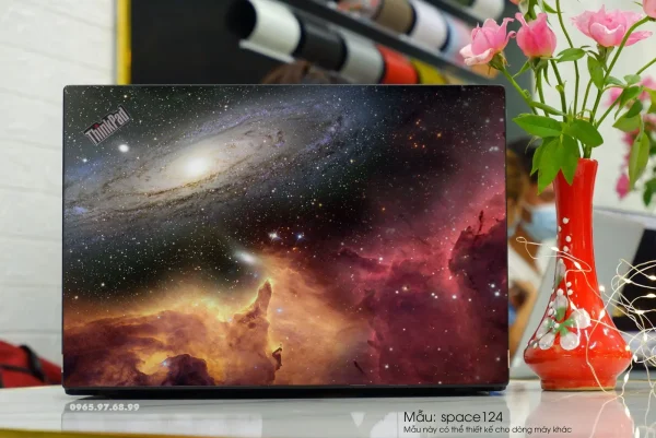 lenovo-thinkpad-khong-gian-space124