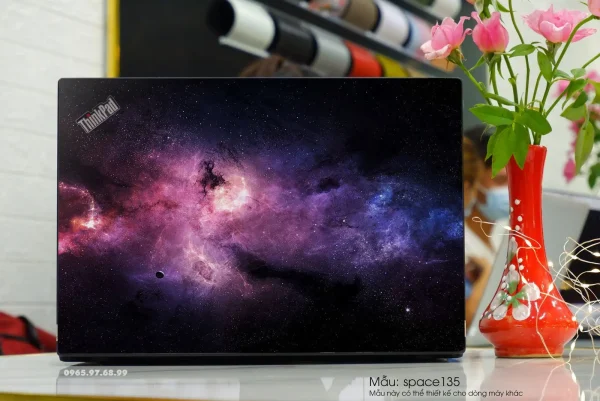 lenovo-thinkpad-khong-gian-space135