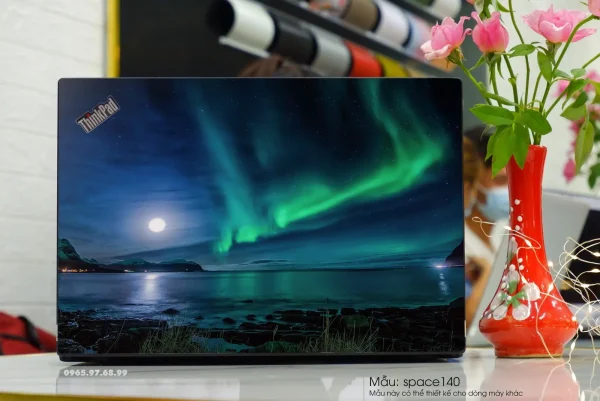 lenovo-thinkpad-khong-gian-space140