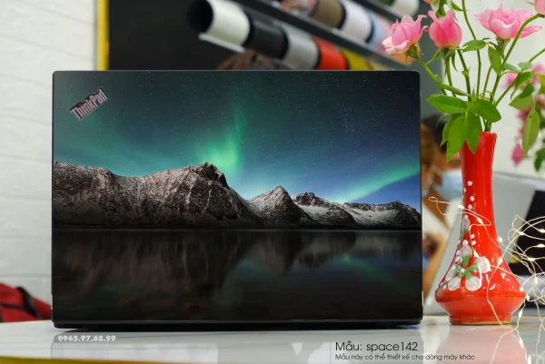 lenovo-thinkpad-khong-gian-space142